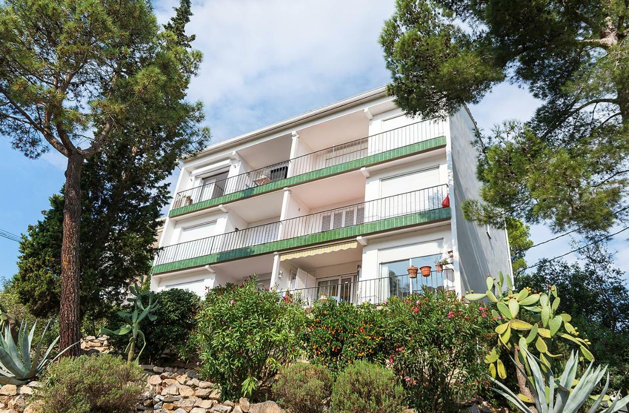 Azteka Blue 2 Bed Apartment Calella De Palafrugell Exteriör bild